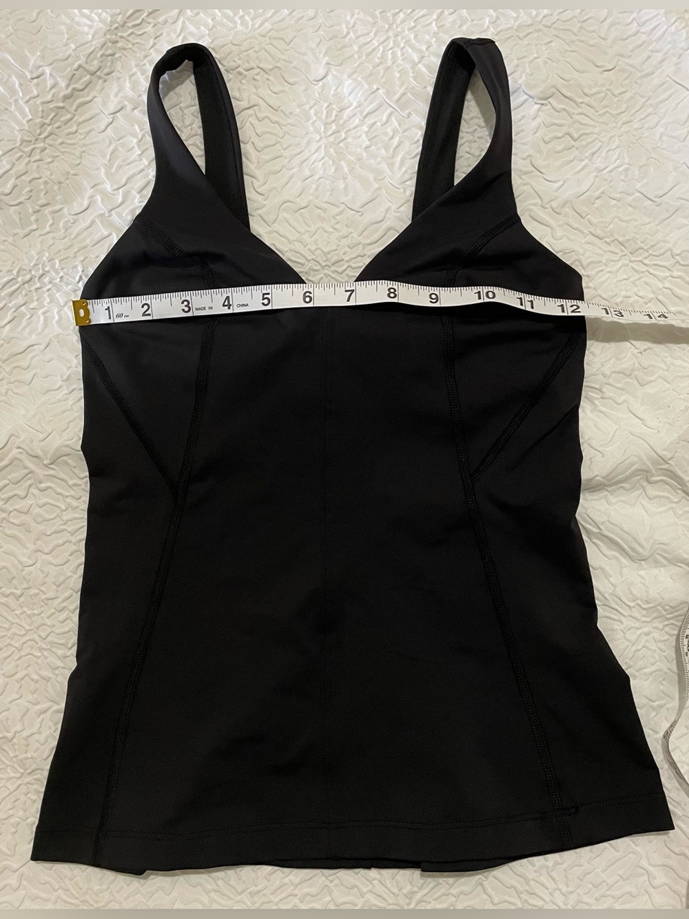 Lululemon Black Contour Tank Top Size 2 - Picture 5 of 9